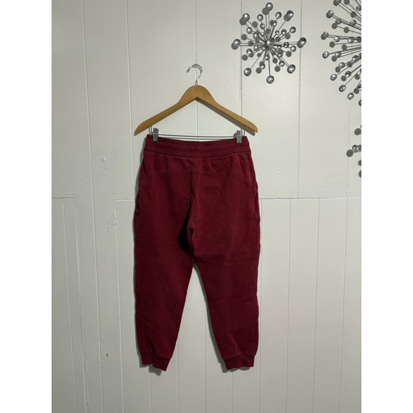 Lululemon Scuba High-Rise Jogger
Mulled Wine Sz 8 - Picture 5 of 8